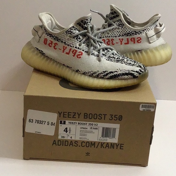 ✨Yeezy boost 350 V2 “zebra”2017 USED with orig. box, size 4.5✨ - Picture 2 of 13